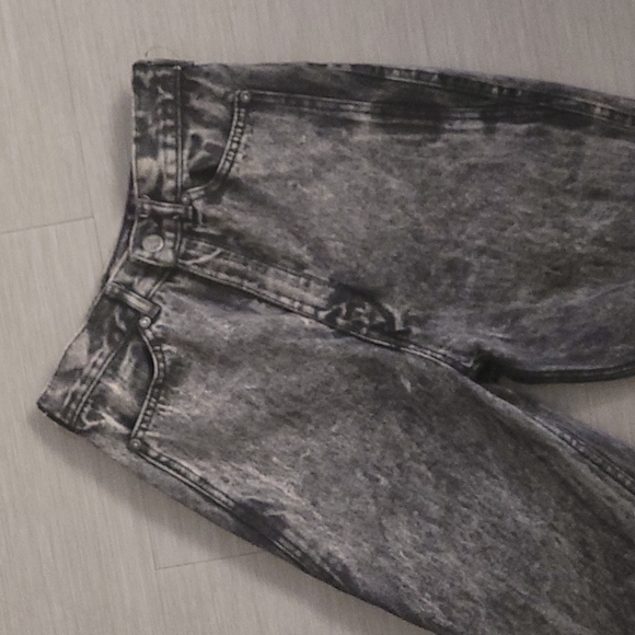 Vintage Denim - Picture 3 of 3